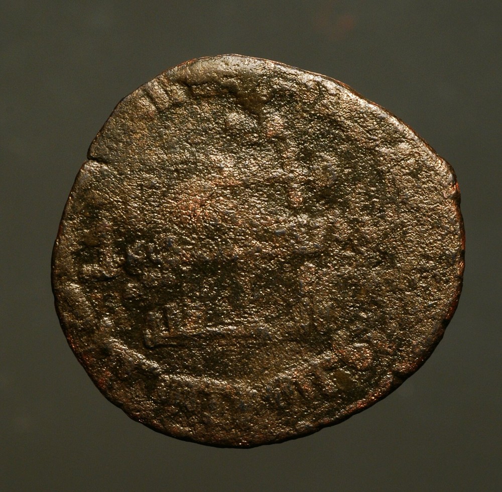 IS28-105 ABBASID, AE Fals, Halab mint, dated AH146