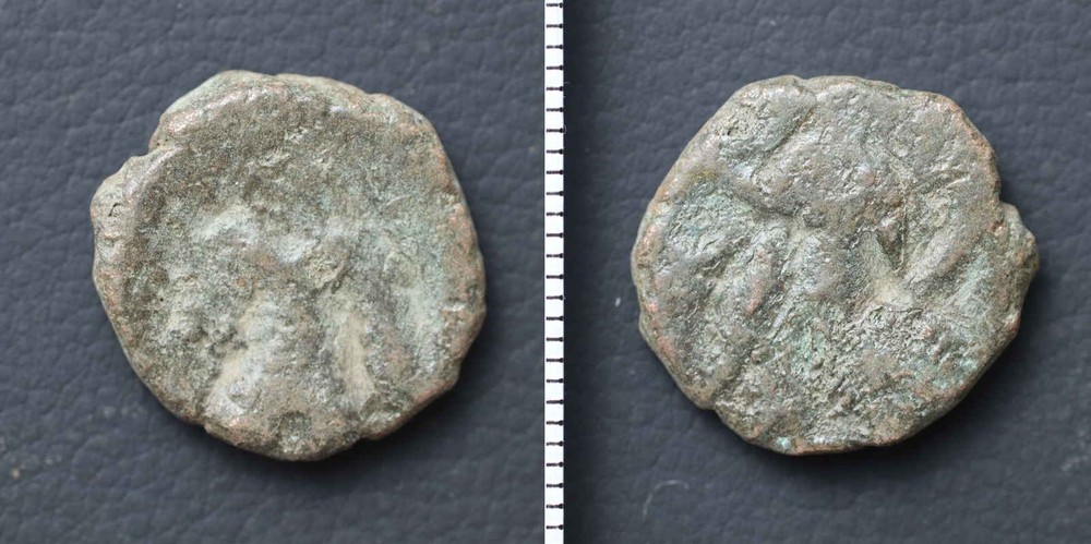 (A)Kushan Empire Coin Unclassified, Ancient India Roman Islamic [E9006]7o6